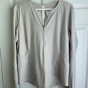 Lululemon Flash Forward Half Zip Pullover, Chrome